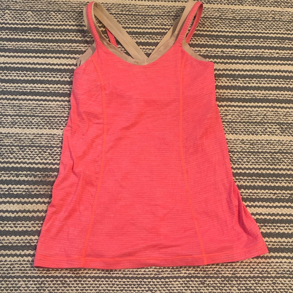 Lululemon tank